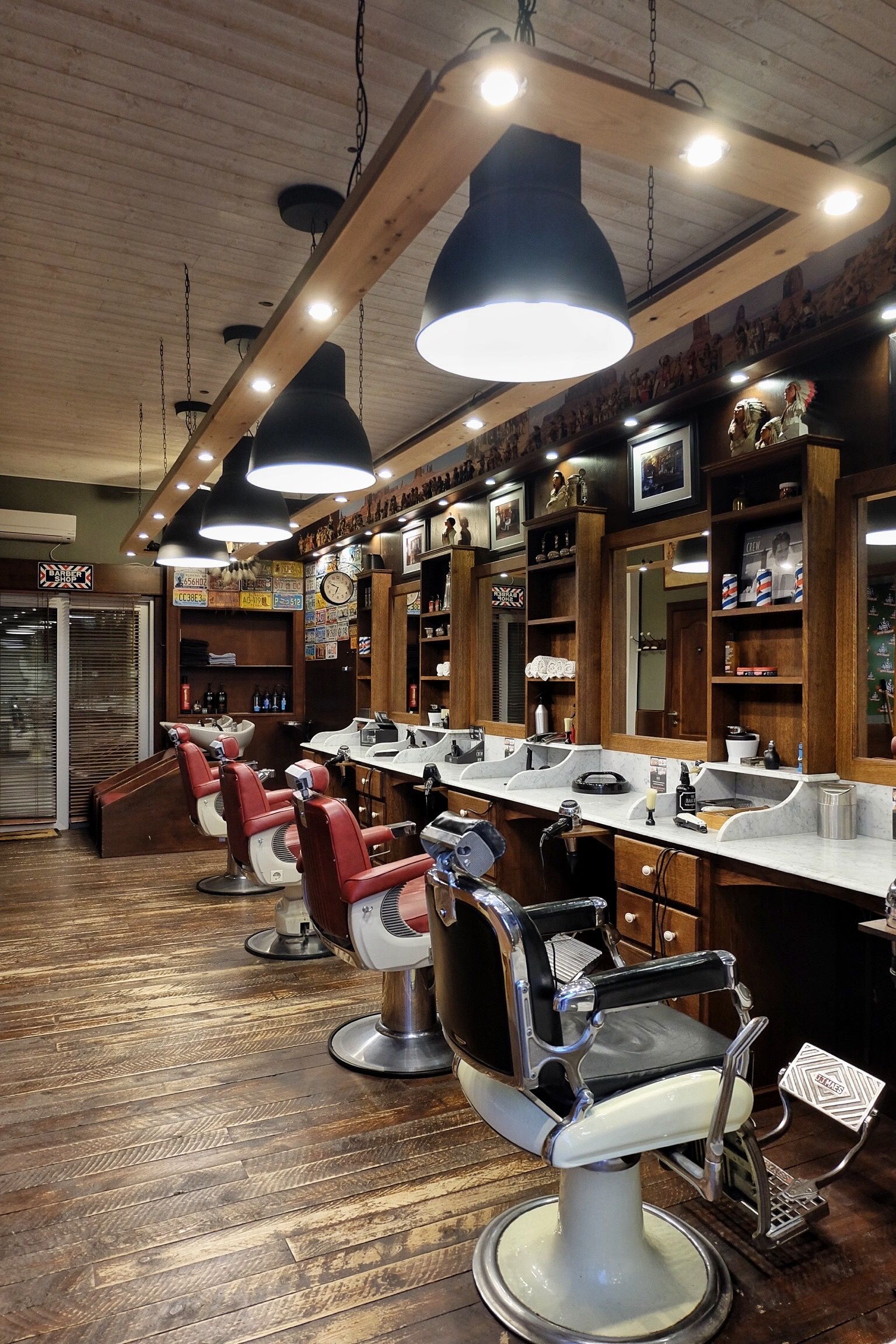 Aan het werk bij Barbershop Hombre